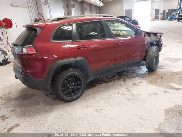 1C4PJMBN7KD228228 Jeep Cherokee Trailhawk