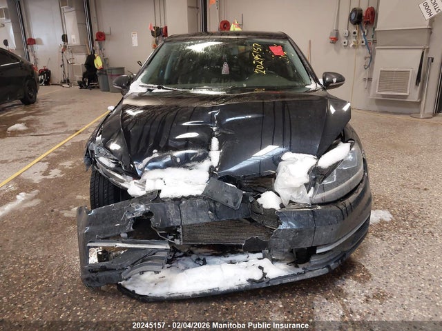 3VWG57AU1LM010268 Volkswagen Golf Comfortline 1.4 Tsi