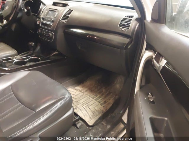 5XYKUDA79FG623314 KIA Sorento Ex V6