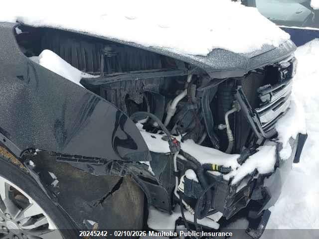 1GYKNERS2HZ105684 Cadillac XT5