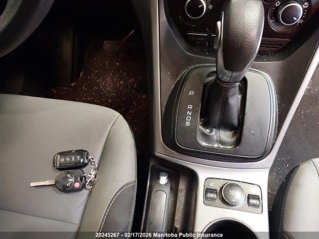 1FMCU9GX1GUA46489 Ford ESCAPE SE