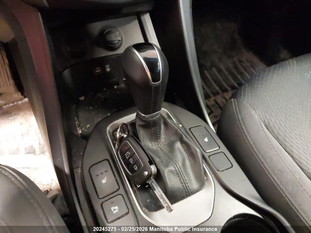 5XYZU3LB5JG519695 Hyundai SANTA FE SPORT