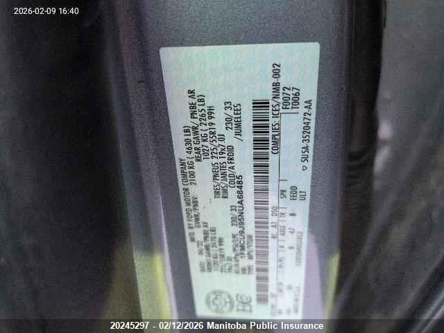 1FMCU9J95NUA68485 Ford Escape Titanium 2.0t