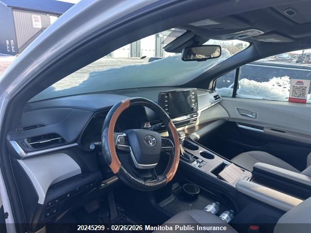 5TDGRKEC0RS194168 Toyota Sienna Xle Hybrid