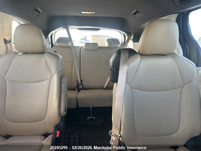 5TDGRKEC0RS194168 Toyota Sienna Xle Hybrid