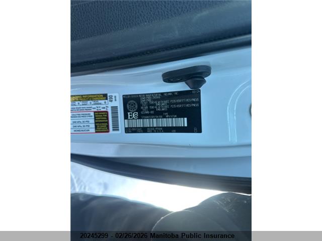 5TDGRKEC0RS194168 Toyota Sienna Xle Hybrid