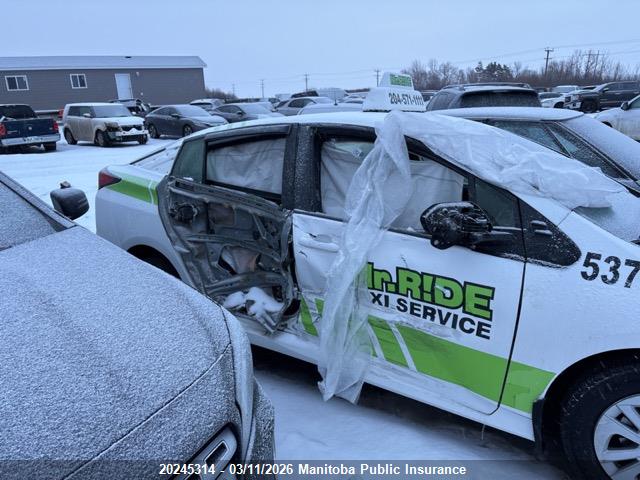 20245314 :رقم المزاد ، JTDL9RFU4L3019784 vin ، 2020 Toyota Prius Awd-e مزاد بيع