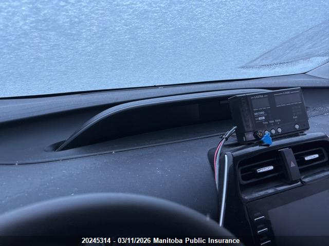 20245314 :رقم المزاد ، JTDL9RFU4L3019784 vin ، 2020 Toyota Prius Awd-e مزاد بيع