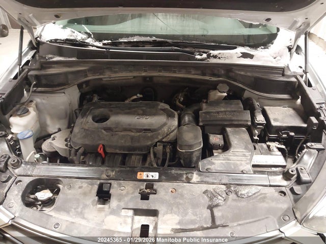 5XYZUDLB8HG481718 Hyundai SANTA FE SPORT