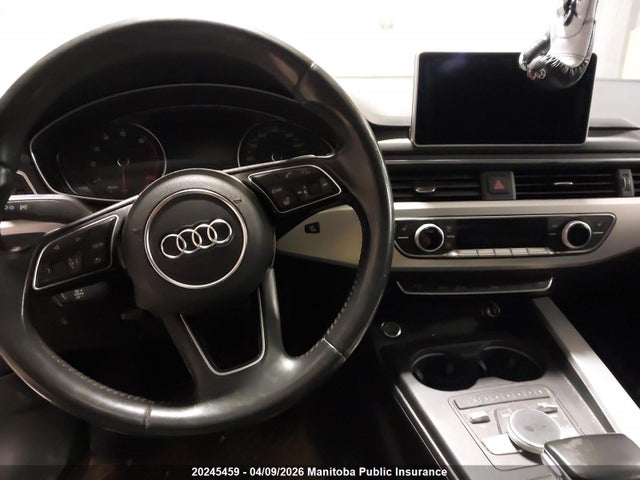Продаж на аукціоні авто 2017 Audi A4 2.0t Quattro, vin: WAUBNAF47HN007033, номер лоту: 20245459