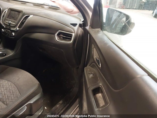 3GNAXKEV6NL268231 Chevrolet EQUINOX LT