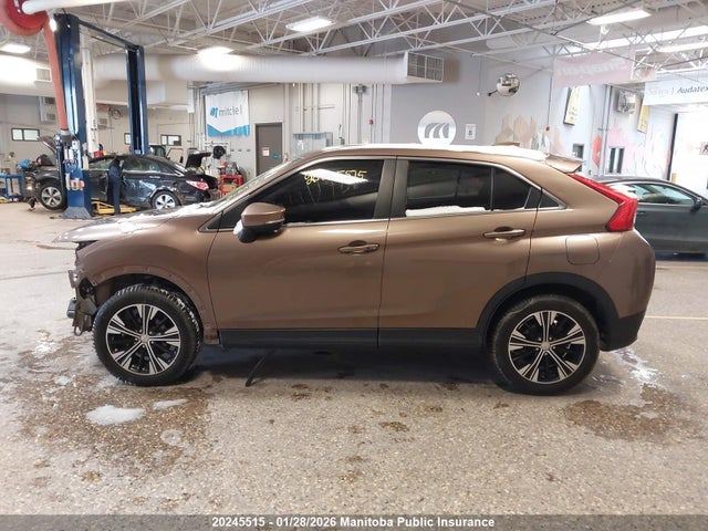Mitsubishi Eclipse Cross Se 2019 JA4AT4AA1KZ605101 Image 13
