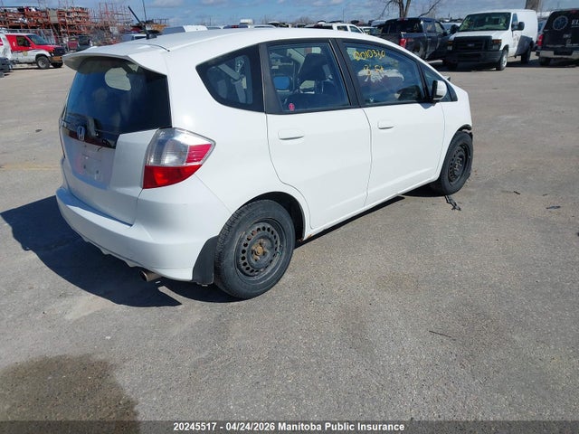 2013 Honda Fit Sport მანქანა იყიდება აუქციონზე, vin: LUCGE8H73D3010330, აუქციონის ნომერი: 20245517