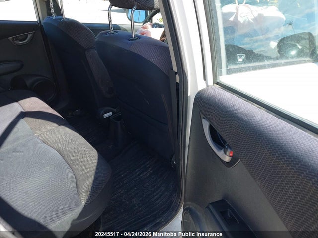 2013 Honda Fit Sport მანქანა იყიდება აუქციონზე, vin: LUCGE8H73D3010330, აუქციონის ნომერი: 20245517