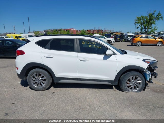 KM8J3CA43JU727184 Hyundai Tucson