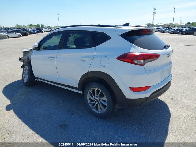 KM8J3CA43JU727184 Hyundai Tucson
