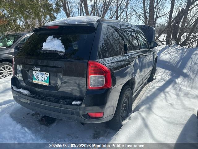20245573 :رقم المزاد ، 1J4NF4FBXBD136534 vin ، 2011 Jeep Compass North مزاد بيع