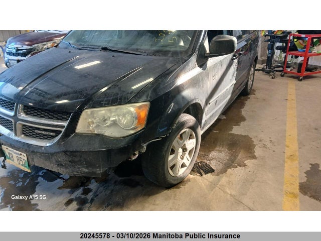 20245578 :رقم المزاد ، 2D4RN4DG5BR692341 vin ، 2011 Dodge Grand Caravan Se مزاد بيع