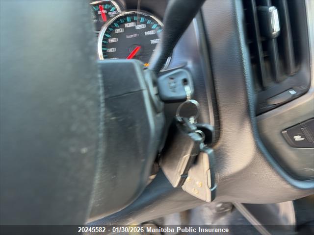 Продаж на аукціоні авто 2018 Chevrolet Silverado 1500 1lt/2lt, vin: 3GCUKREC3JG608482, номер лоту: 20245582