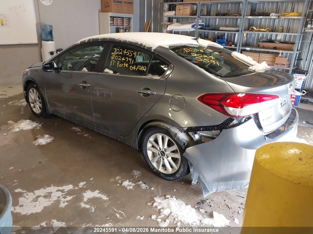 20245591 :رقم المزاد ، 3KPFL4A8XHE024791 vin ، 2017 Kia Forte Ex مزاد بيع