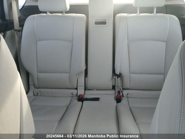 20245664 :رقم المزاد ، WBASP2C52BC338120 vin ، 2011 Bmw 535i Xdrive Gt مزاد بيع