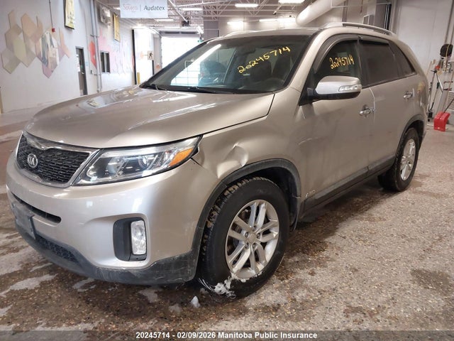 5XYKTDA74EG543680 KIA Sorento Lx V6