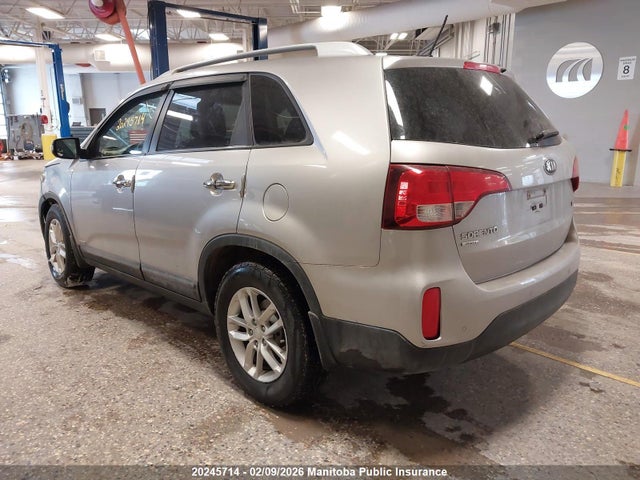 5XYKTDA74EG543680 KIA Sorento Lx V6