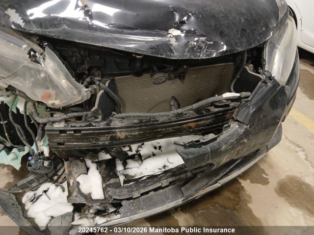 5N1AT2MM0EC805177 Nissan ROGUE SV