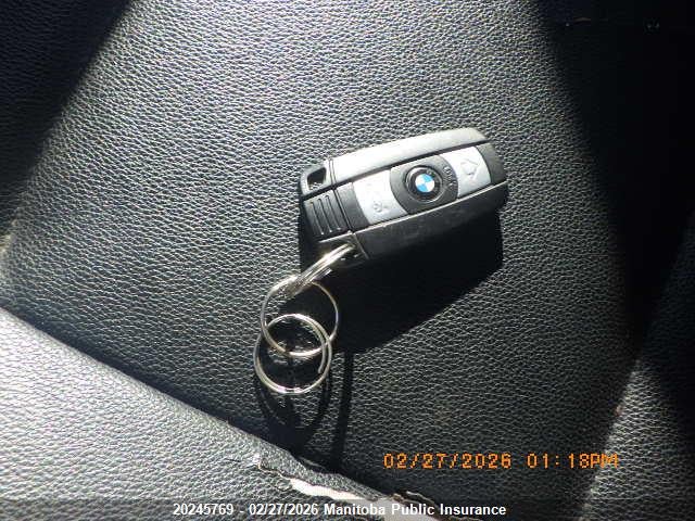 20245769 :رقم المزاد ، WBAWL13568PX19574 vin ، 2008 Bmw 328i Cabriolet مزاد بيع