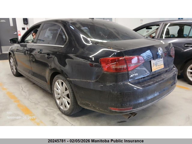 3VW1K7AJ3FM299744 Volkswagen Jetta 2.0