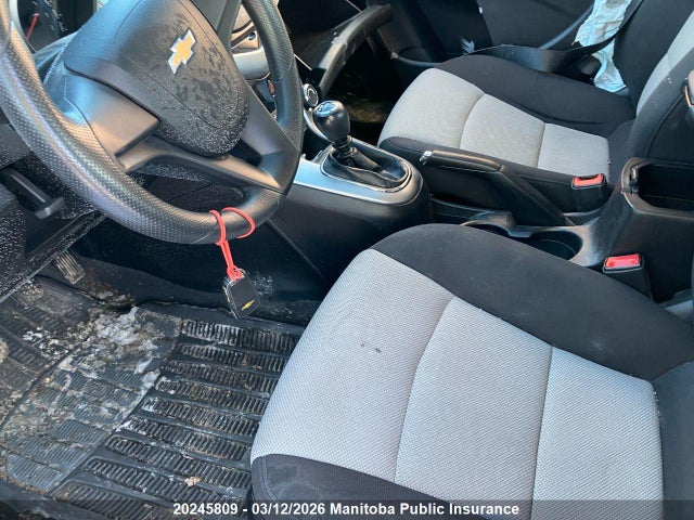20245809 :رقم المزاد ، 1G1PB5SH9F7249236 vin ، 2015 Chevrolet Cruze Ls مزاد بيع