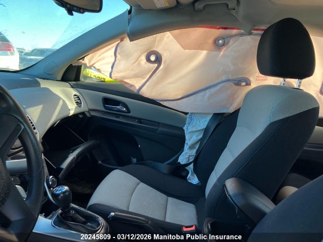 20245809 :رقم المزاد ، 1G1PB5SH9F7249236 vin ، 2015 Chevrolet Cruze Ls مزاد بيع