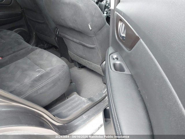 20245884 :رقم المزاد ، 5N1AT2MV9FC762615 vin ، 2015 Nissan Rogue Sv مزاد بيع