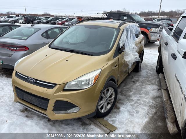 1FMCU9GX8EUD34247 Ford ESCAPE SE