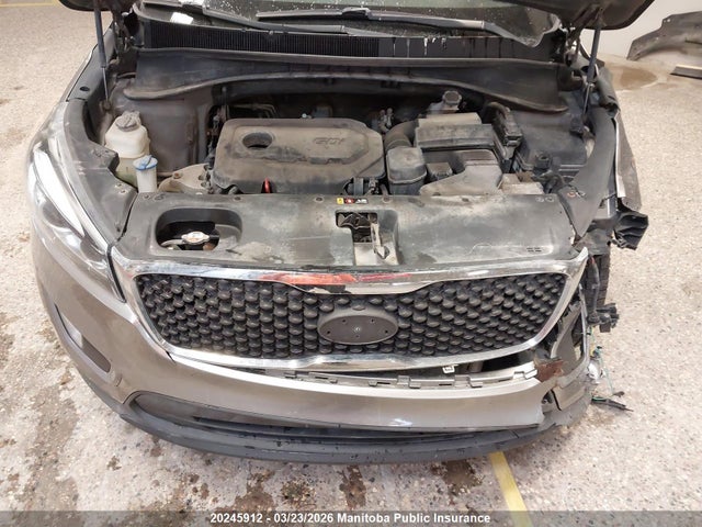 5XYPGDA34HG255962 KIA SORENTO LX