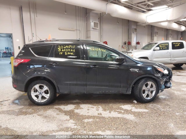 1FMCU0GX9EUA80026 Ford ESCAPE SE