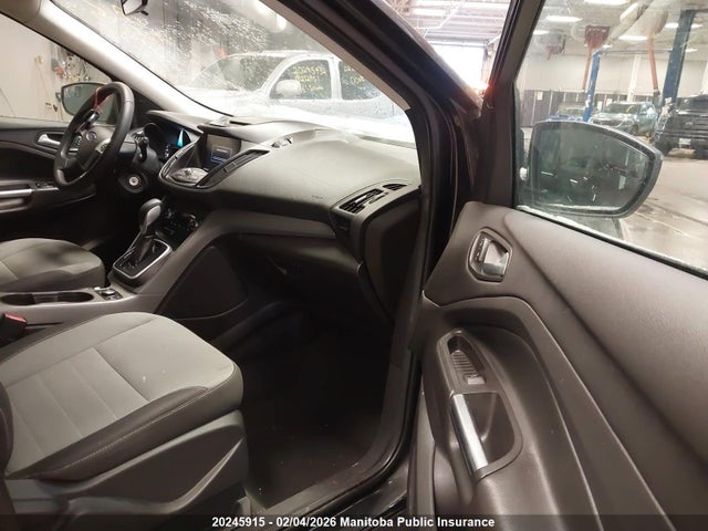 1FMCU0GX9EUA80026 Ford ESCAPE SE