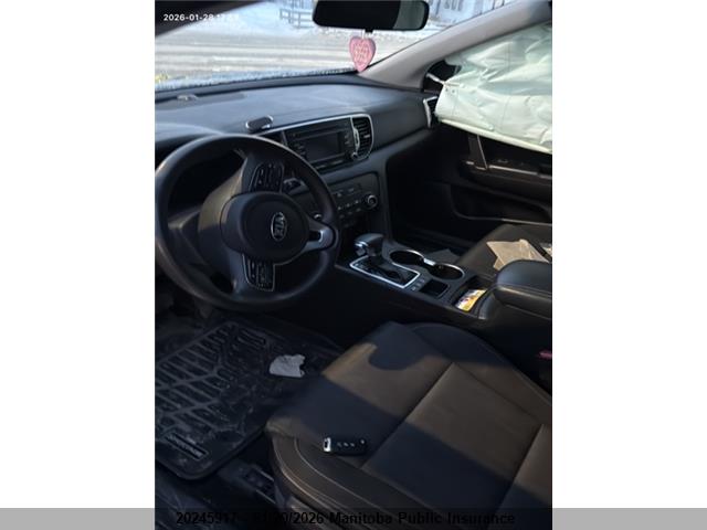 KNDPMCAC6K7497305 KIA Sportage Lx