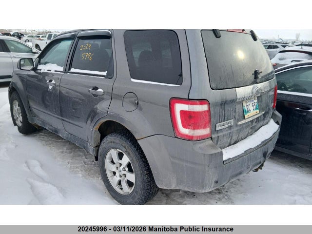 20245996 :رقم المزاد ، 1FMCU9EG8AKB39094 vin ، 2010 Ford Escape Limited V6 مزاد بيع