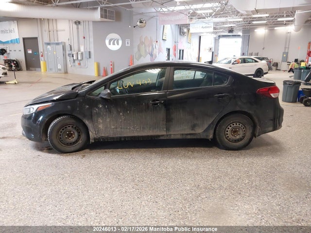 3KPFL4A7XJE263948 KIA FORTE LX