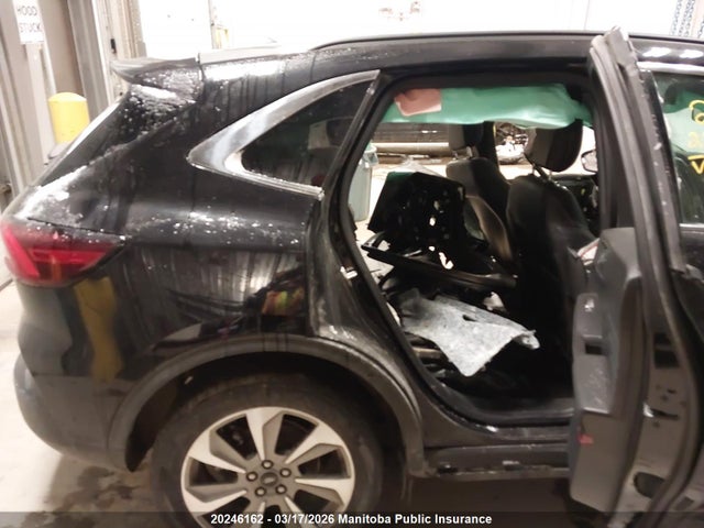 2025 Ford Escape Platinum 2.0t მანქანა იყიდება აუქციონზე, vin: 1FMCU9JA8SUB24182, აუქციონის ნომერი: 20246162