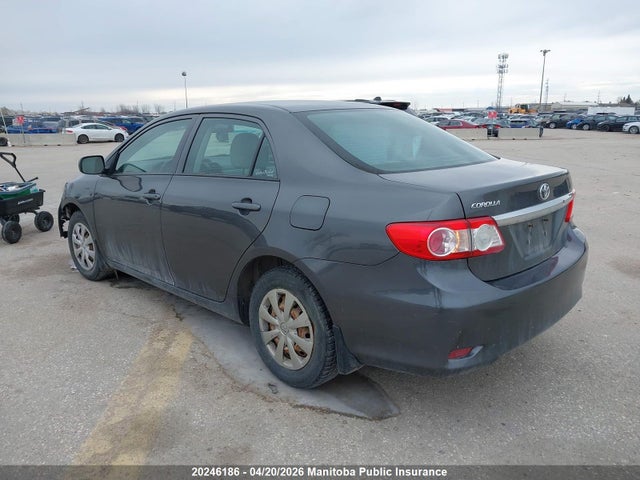 2013 Toyota Corolla Ce მანქანა იყიდება აუქციონზე, vin: 2T1BU4EE5DC985755, აუქციონის ნომერი: 20246186
