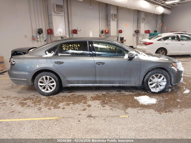 Volkswagen Passat 2.0 Tsi 2018 1VWAA7A3XJC016979 Image 13