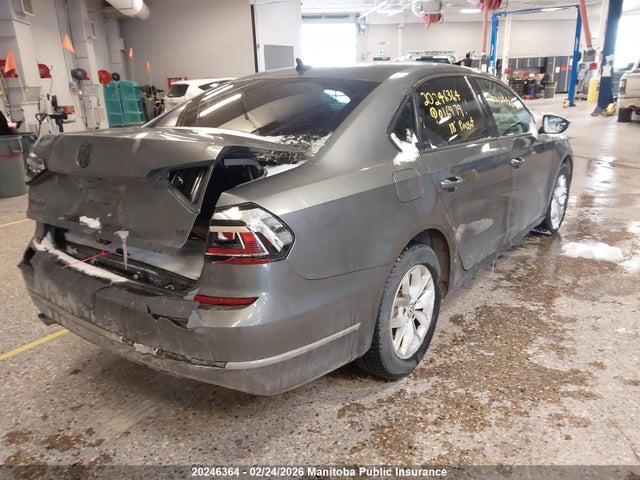 Volkswagen Passat 2.0 Tsi 2018 1VWAA7A3XJC016979 Image 18