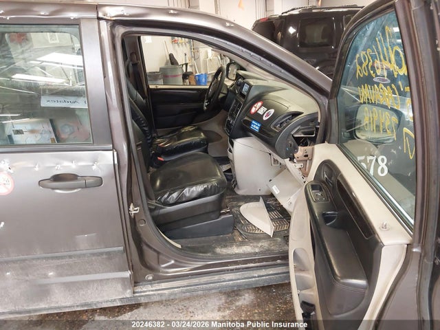 2C4RDGBG1FR734918 Dodge Grand Caravan Se