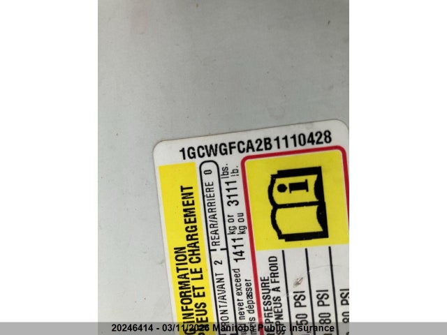 20246414 :رقم المزاد ، 1GCWGFCA2B1110428 vin ، 2011 Chevrolet Express 2500 Cargo Van مزاد بيع