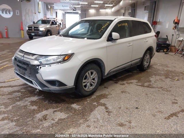 Mitsubishi Outlander Es 2019 JA4AZ2A36KZ605311 Image 2