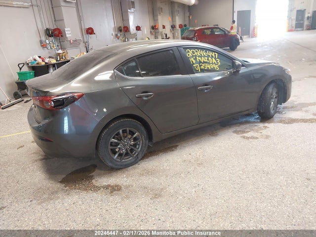 3MZBN1W34JM254095 Mazda Mazda3 Gt Sky