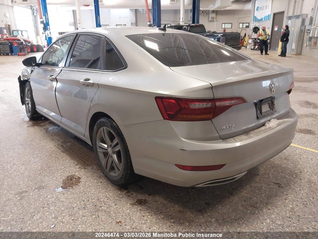 3VWE57BU5KM179326 Volkswagen Jetta 1.4 Tsi