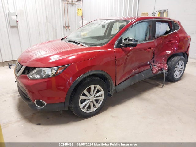 JN1BJ1CR9JW292397 Nissan Qashqai Sv